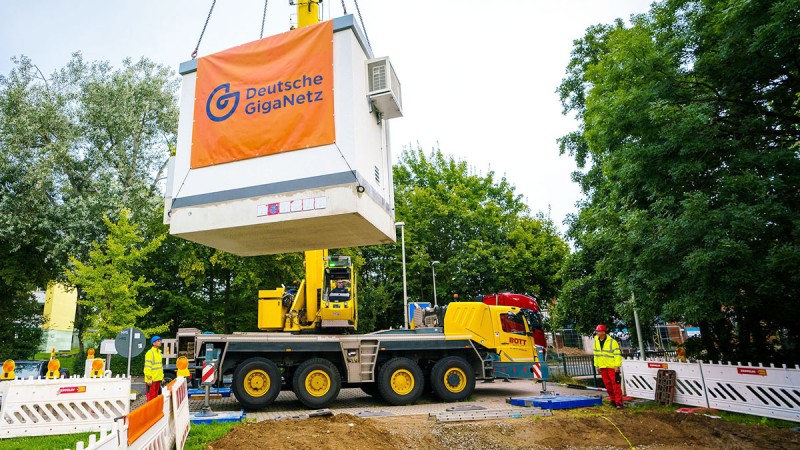 Nächster Meilenstein in Weilbach – Deutsche GigaNetz stellt Glasfaserhauptverteiler