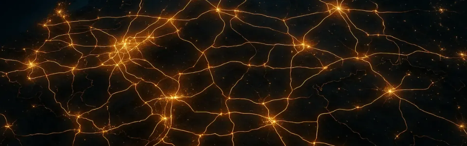 Satellitenansicht von Mitteleuropa mit leuchtenden Linien und Knotenpunkten eines Netzwerks.